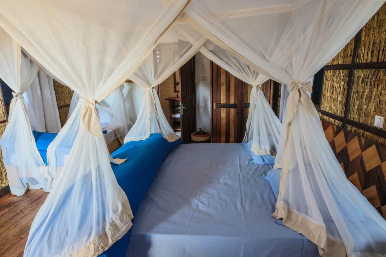 Cap Kimony Hotel Morondava Exterior photo